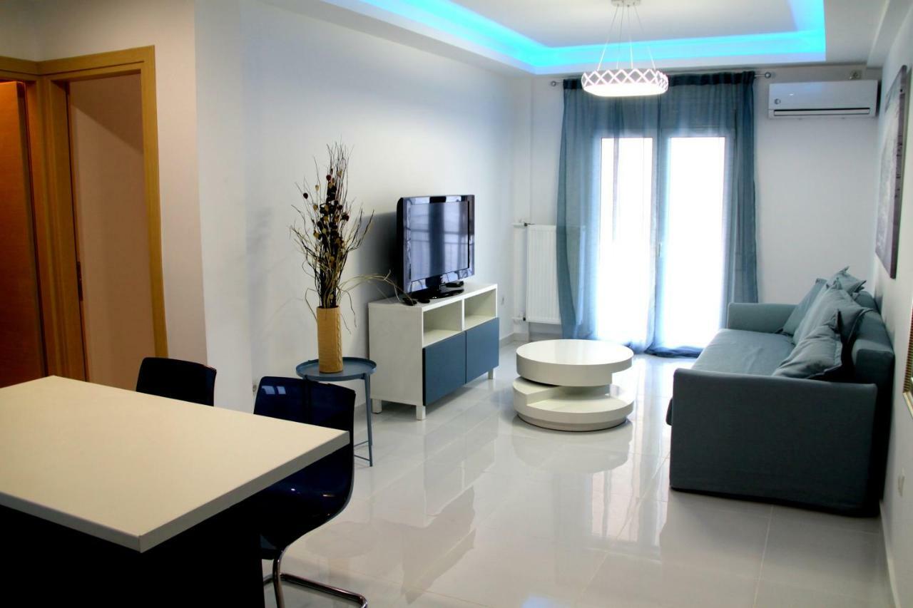 Thiseos 319. Beautiful Apartments Near The Cultural Center Of The Capital. Афіни Екстер'єр фото